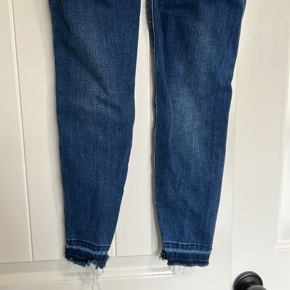 SPANX Denim Skinny Jeans Pants Raw Hem Pull On Medium Wash Denim 18511 XSmall - Picture 9 of 13